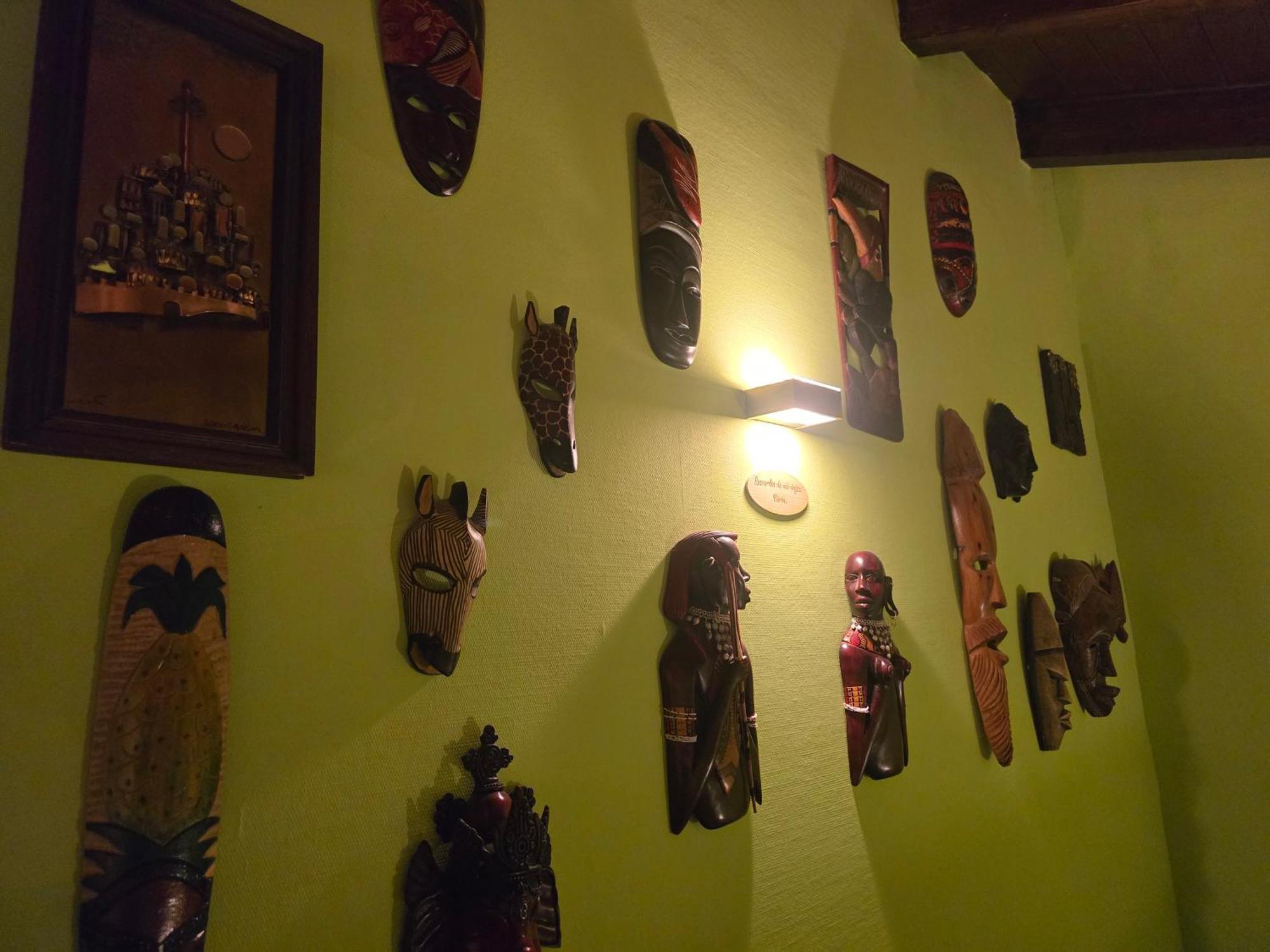 Un Encanto De Duplex Хака Экстерьер фото