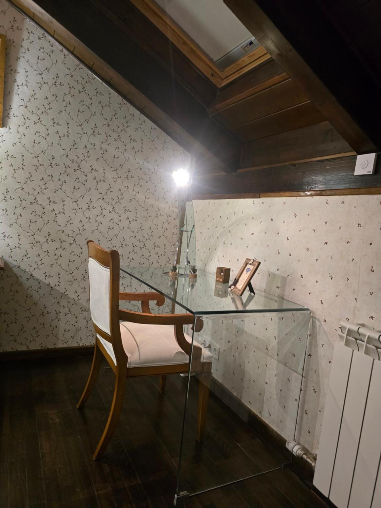 Un Encanto De Duplex Хака Экстерьер фото